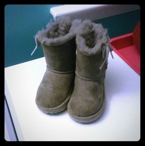 Baby girl uggs